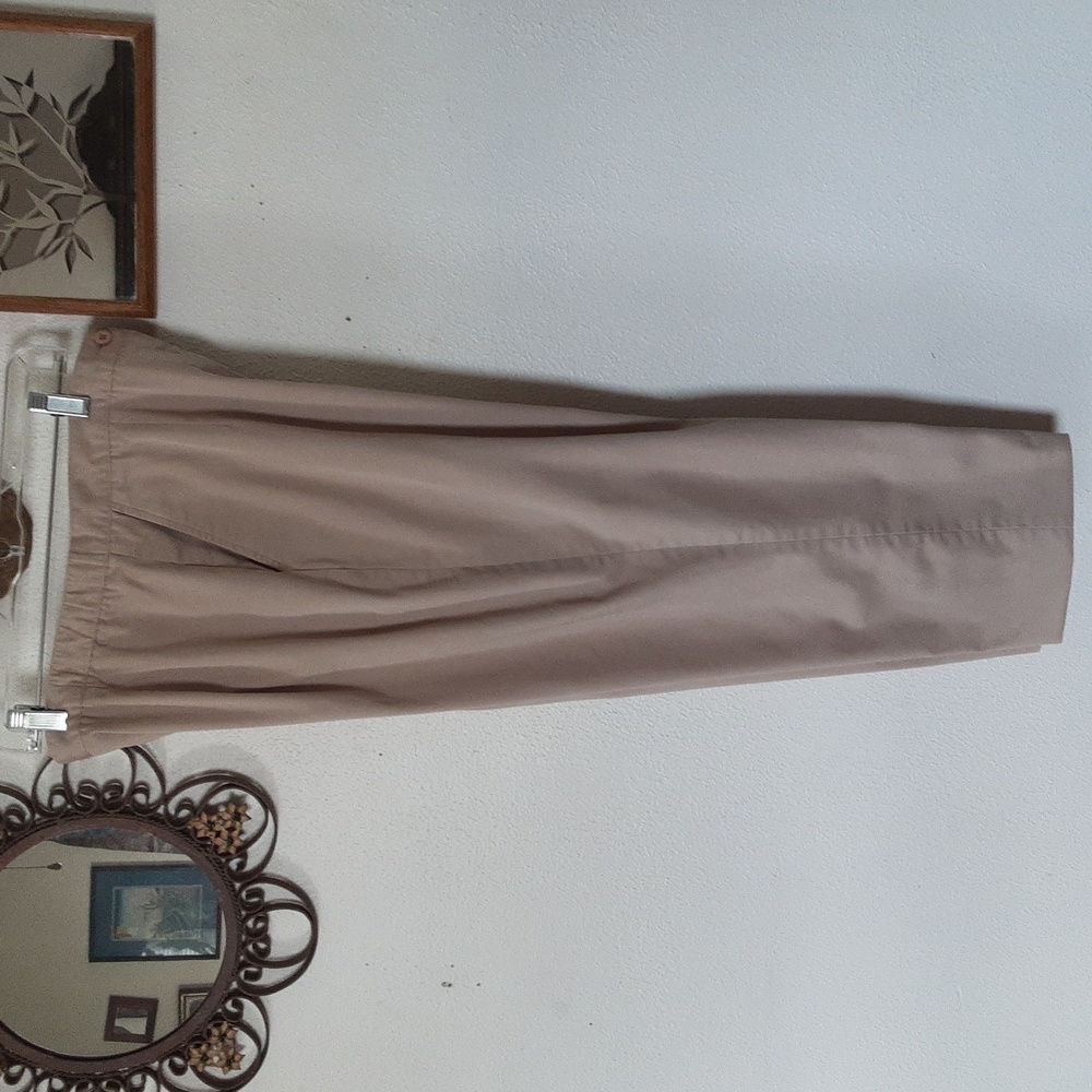 PAIR OF TAN DRAPER'S ESSENTIALS PETITE TAN PANTS, 14P